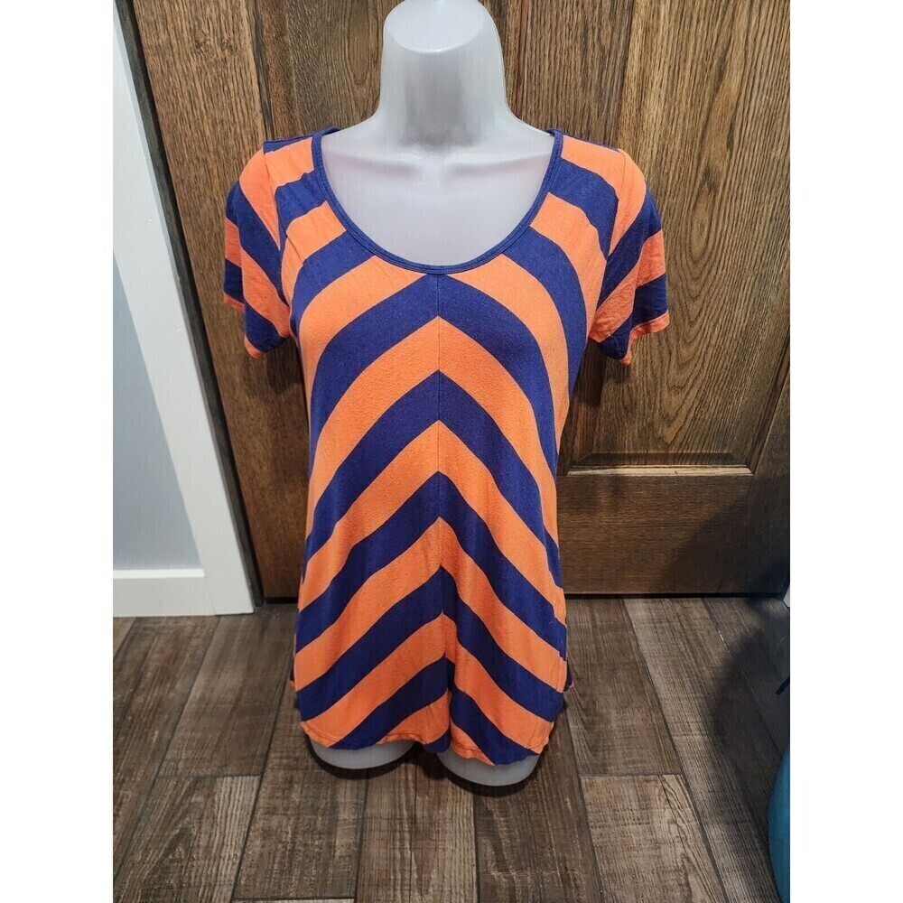 LuLaRoe Classic T Tee Shirt Top Size XS Orange Blue Wide Chevron Stripes Zigzag